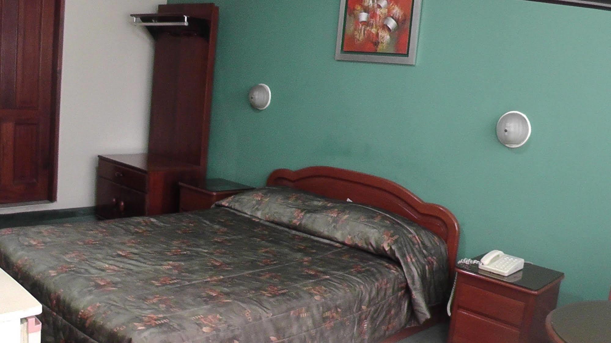 Hotel La Molina ลิมา ภายนอก รูปภาพ